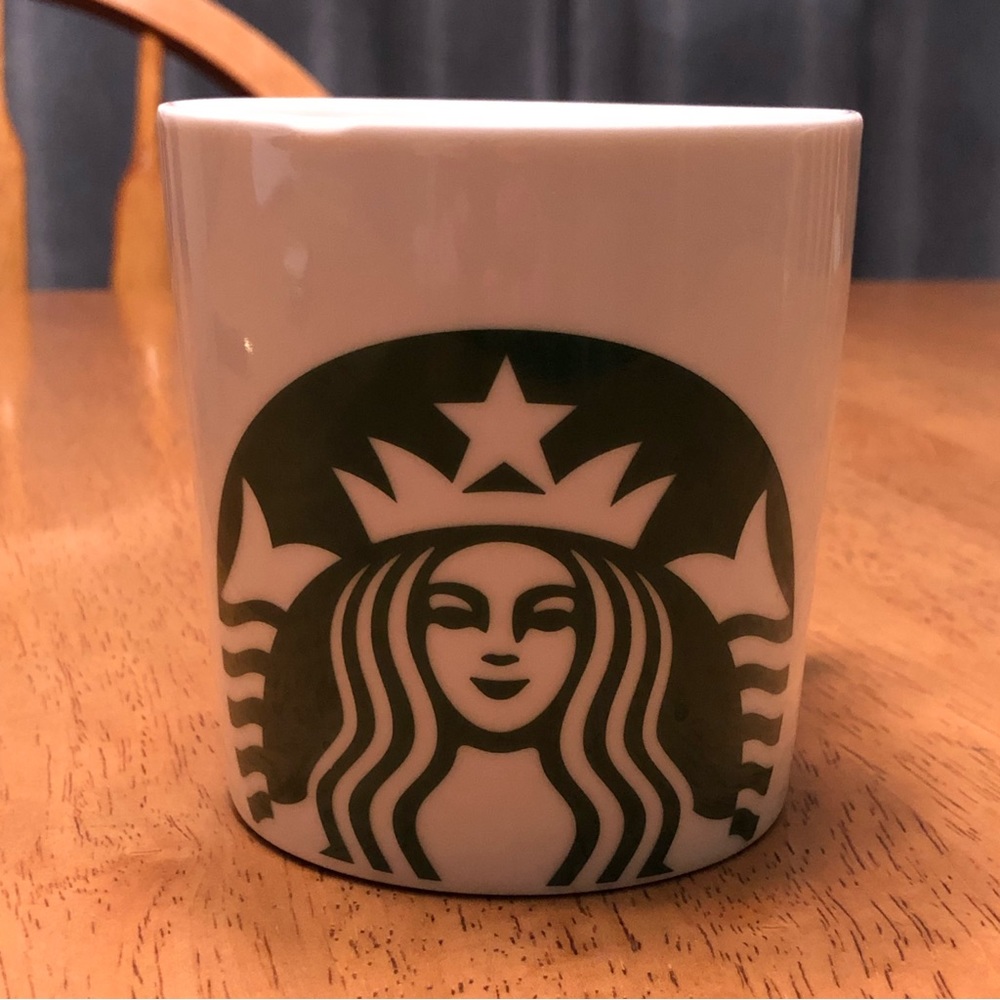 STARBUCKS 2006 White Logo 14 Oz Coffee Cup Mug